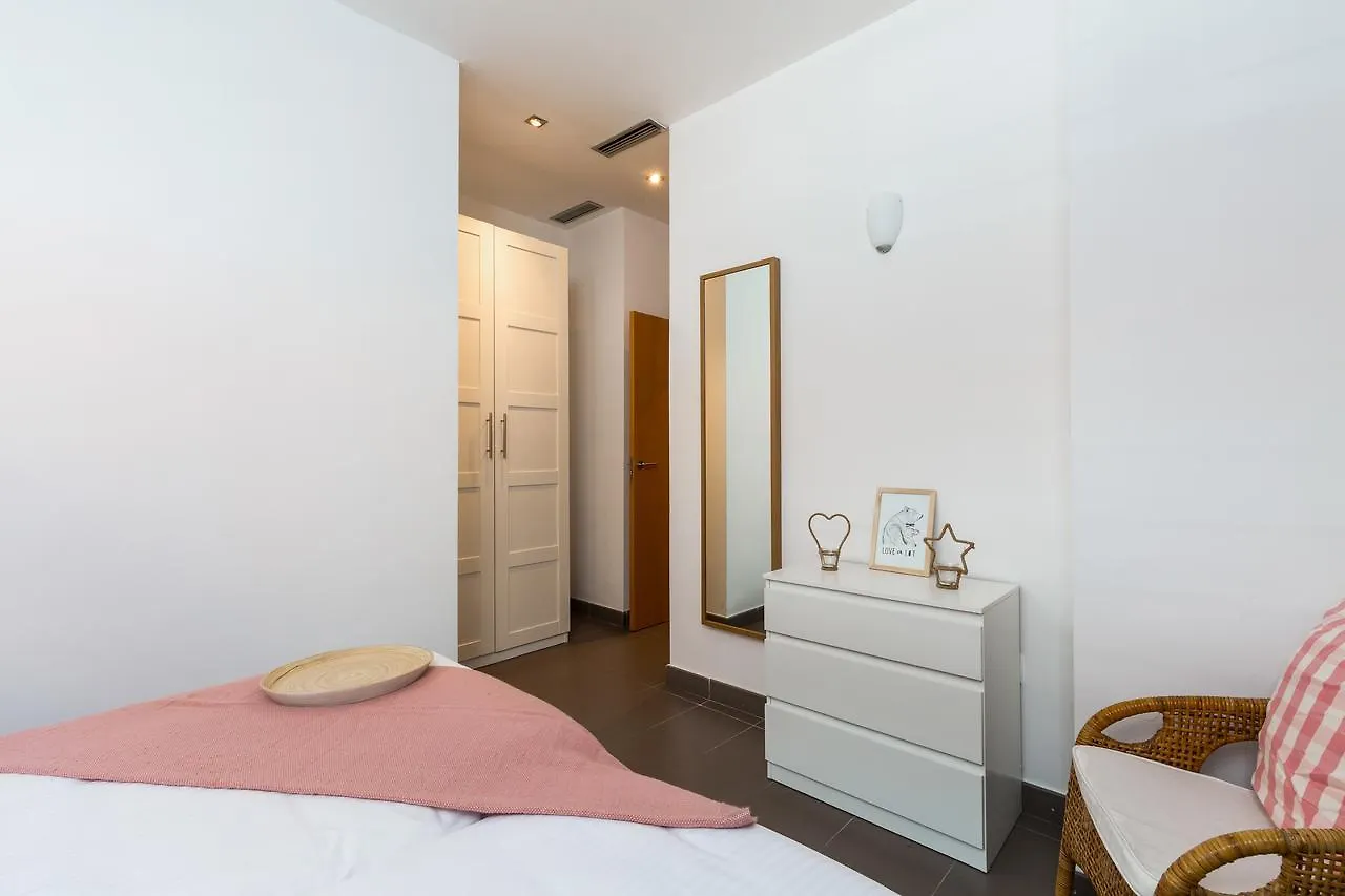 Apartamentos Cornellalux 2 Cornellà de Llobregat 0*,